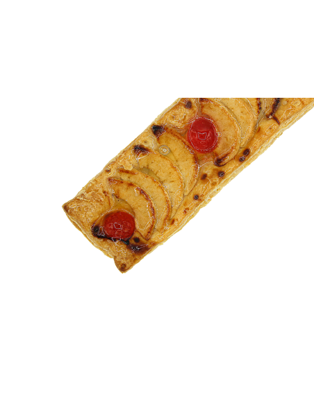 Coca de hojaldre con manzana