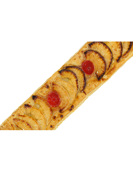 Coca de hojaldre con manzana