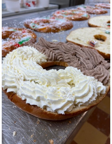 Roscón de Reyes de nata y trufa