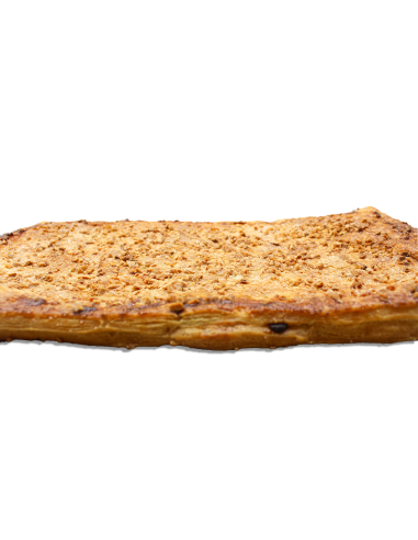 Coca de hojaldre rellena de chocolate